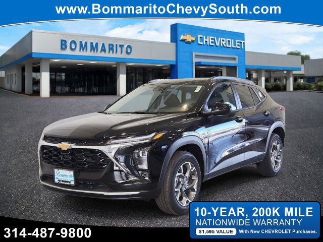 New 2026 Chevrolet Trax LT w/ Driver Confidence Package FWD image 1