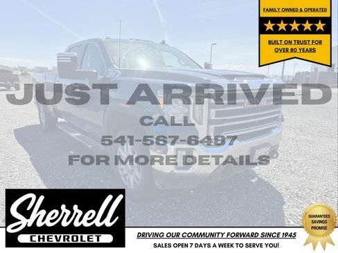 Used 2023 GMC Sierra 3500 SLT w/ SLT Premium Package AWD/4WD image 4