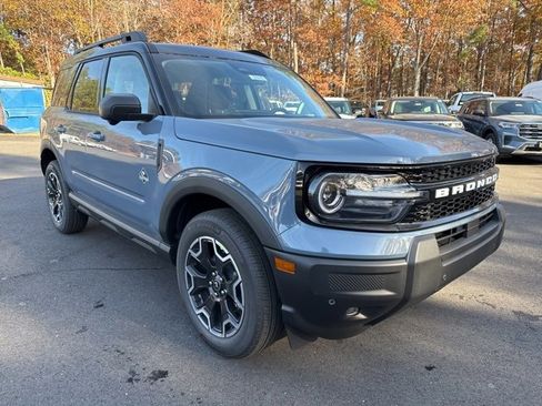 New 2025 Ford Bronco Sport Outer Banks w/ Outer Banks Tech Package+ image 7