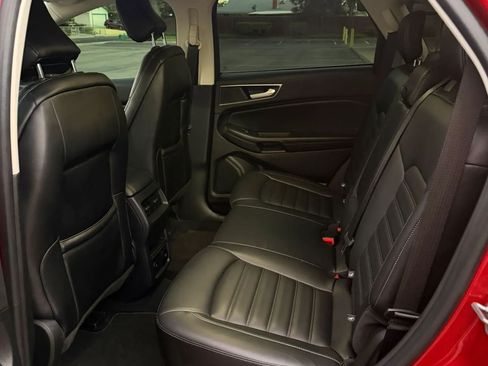 Used 2024 Ford Edge SEL w/ Convenience Package AWD/4WD image 16