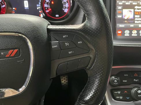 Used 2018 Dodge Challenger SXT Plus RWD image 13