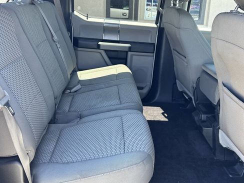 Used 2015 Ford F150 XLT w/ Equipment Group 302A Luxury AWD/4WD image 18