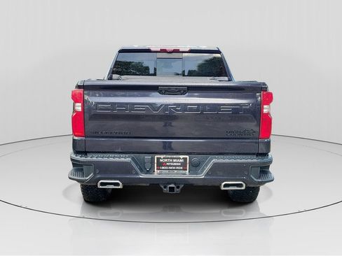 Used 2023 Chevrolet Silverado 1500 High Country w/ Technology Package AWD/4WD image 6
