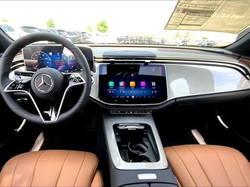 Used 2025 Mercedes-Benz E 350 E 350 image 7
