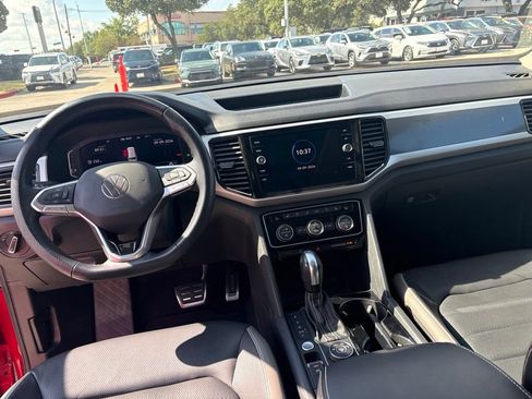 Used 2022 Volkswagen Atlas SEL Premium AWD/4WD image 18