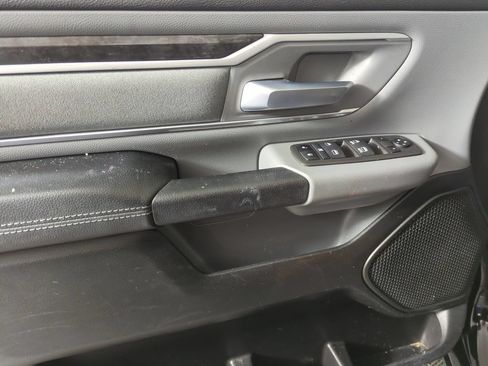 Used 2022 RAM 1500 Big Horn RWD image 9