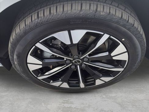 New 2026 Volvo XC60 T8 Plus w/ Protection Package Premier image 23