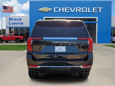 Used 2025 GMC Yukon Denali image 6