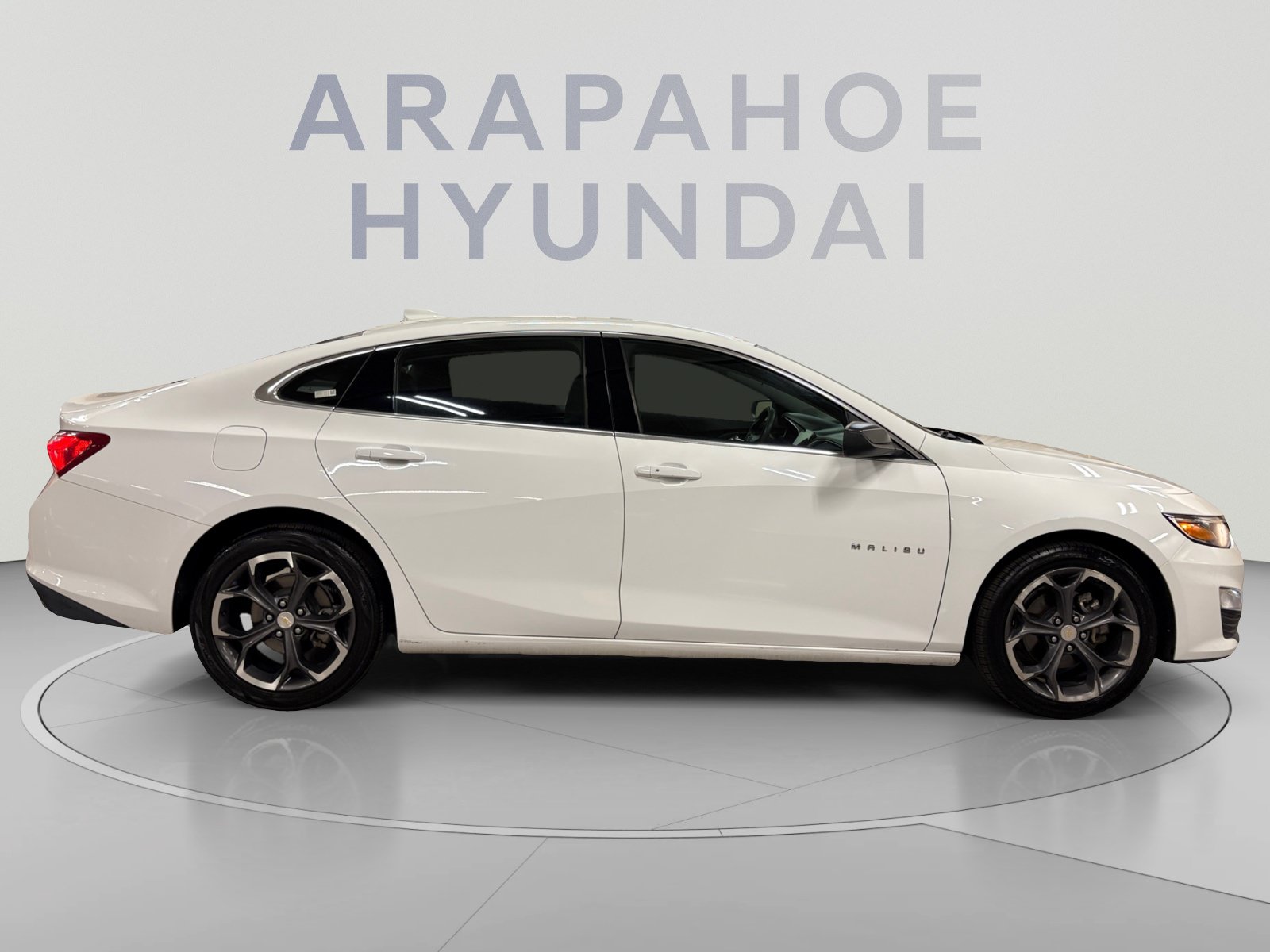 Used 2022 Chevrolet Malibu LT FWD image 6