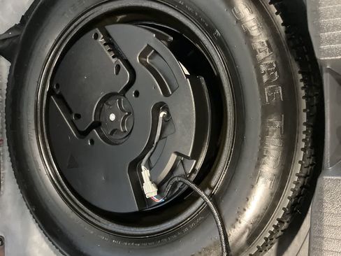 Used 2023 Nissan Rogue SV AWD/4WD image 30