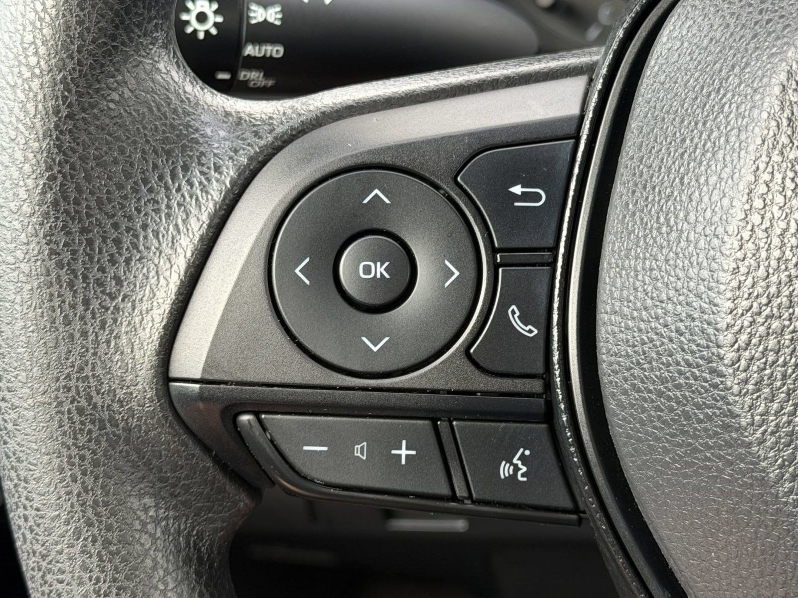 Used 2024 Toyota Corolla LE FWD image 16