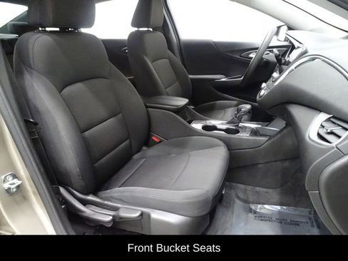 Used 2022 Chevrolet Malibu LT FWD image 13