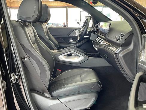 Used 2023 Mercedes-Benz GLS 580 4MATIC image 37