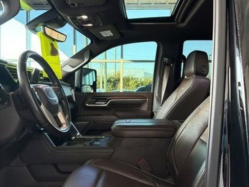 Used 2024 GMC Sierra 2500 Denali w/ Denali Reserve Package image 6