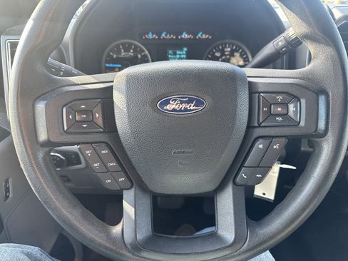 Used 2015 Ford F150 XLT w/ Trailer Tow Package image 17