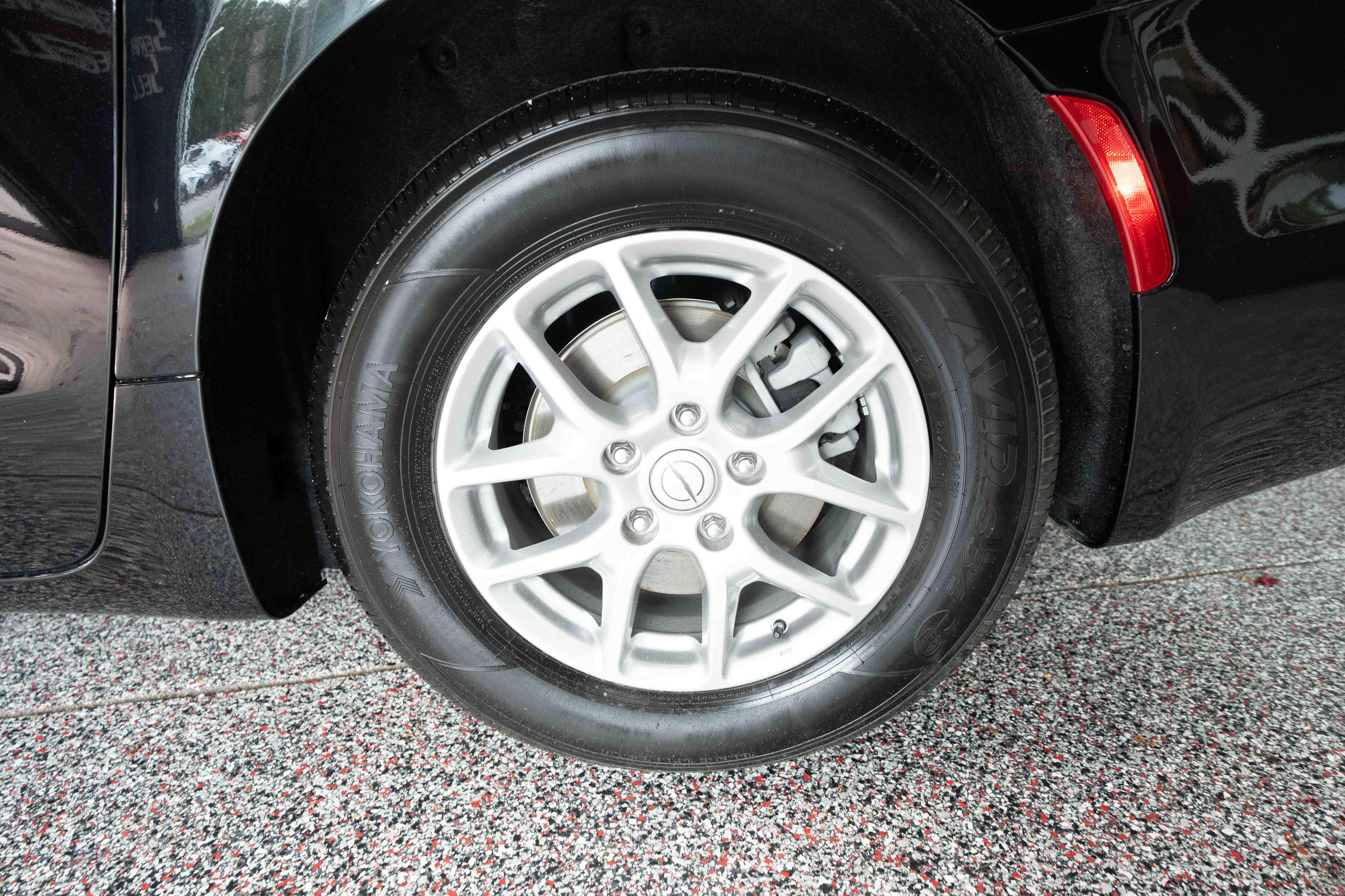 Used 2026 Chrysler Pacifica Select FWD image 30