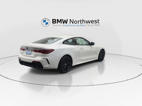 New 2026 BMW 440i xDrive Coupe w/ Premium Package image 3