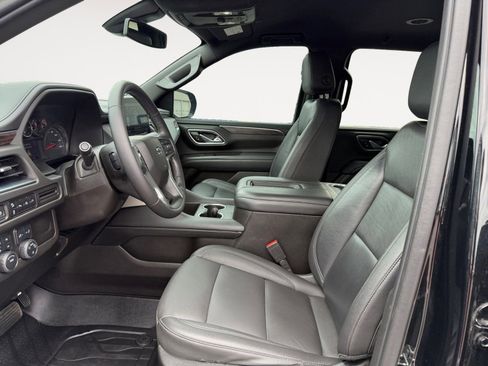 Used 2021 Chevrolet Suburban Z71 AWD/4WD image 9