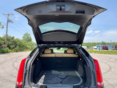 Used 2014 Cadillac SRX Luxury w/ Driver Awareness Package image 15