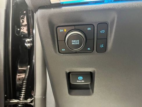 New 2025 Ford Expedition Platinum w/ Platinum Ultimate Package image 8