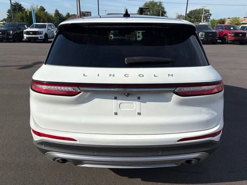 Used 2024 Lincoln Corsair AWD w/ Equipment Group 101A image 7
