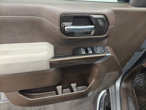 Used 2022 Chevrolet Silverado 1500 LT w/ Safety Package II AWD/4WD image 45