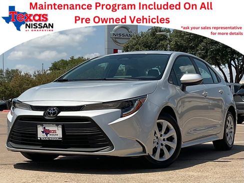 Used 2024 Toyota Corolla LE FWD image 1