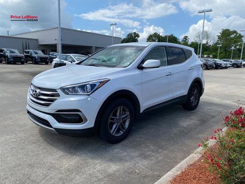 Used 2017 Hyundai Santa Fe Sport image 3