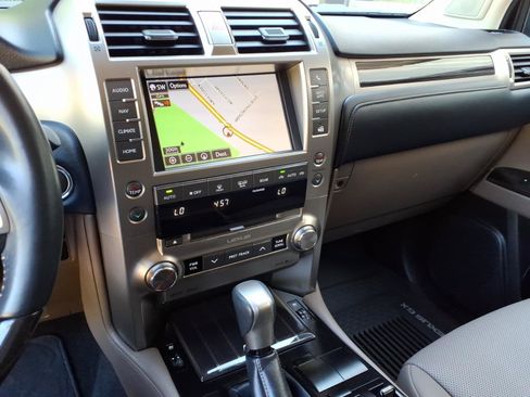 Certified 2021 Lexus GX 460 Premium w/ Premium Package AWD/4WD image 22