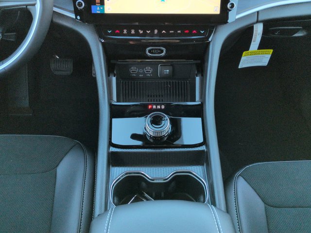 New 2026 Jeep Grand Cherokee Altitude RWD image 17