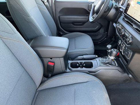 New 2025 Jeep Wrangler Sport S image 19