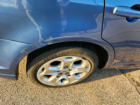 Used 2010 Ford Fusion SE image 37