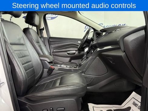 Used 2016 Ford Escape Titanium w/ Equipment Group 301A AWD/4WD image 19