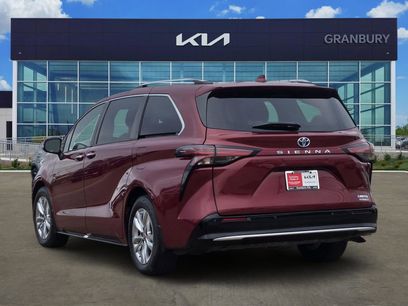 Used 2022 Toyota Sienna Limited