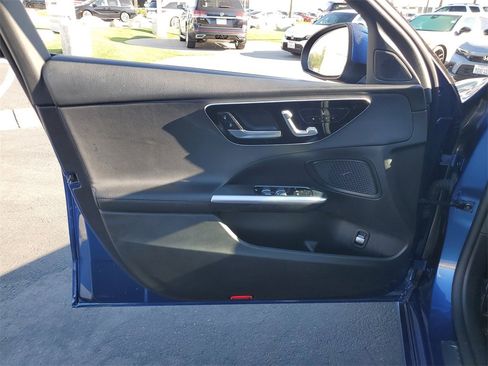 Used 2023 Mercedes-Benz C 300 Sedan image 21