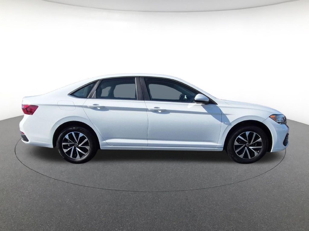 Used 2024 Volkswagen Jetta S FWD image 4