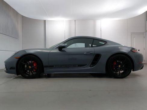 Certified 2025 Porsche 718 Cayman S image 2