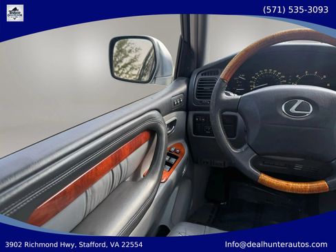 Used 2002 Lexus LX 470 4WD image 33