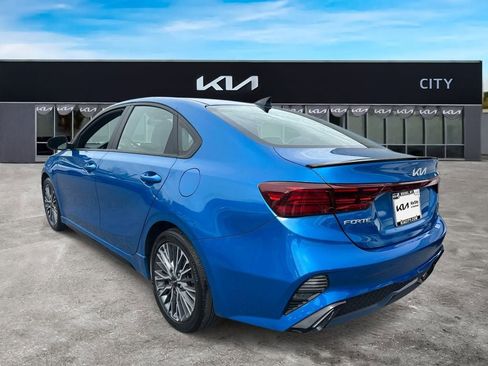 Used 2023 Kia Forte GT-Line w/ GT-Line Premium Package FWD image 5