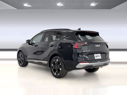 Used 2026 Kia Sportage SX FWD image 3