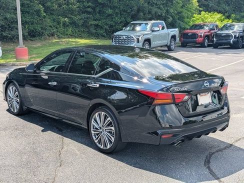 Used 2024 Nissan Altima 2.5 SL FWD image 5