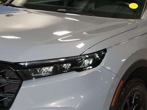 Used 2024 Honda CR-V Sport image 2