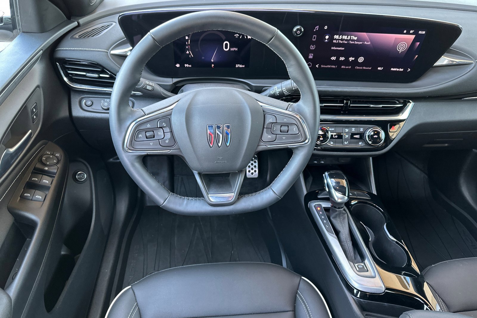 Certified 2026 Buick Envista Sport Touring w/ Studio Series FWD image 15