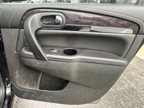 Used 2015 Buick Enclave Leather FWD image 29