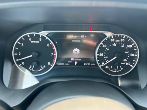 Used 2021 Nissan Rogue S AWD/4WD image 21