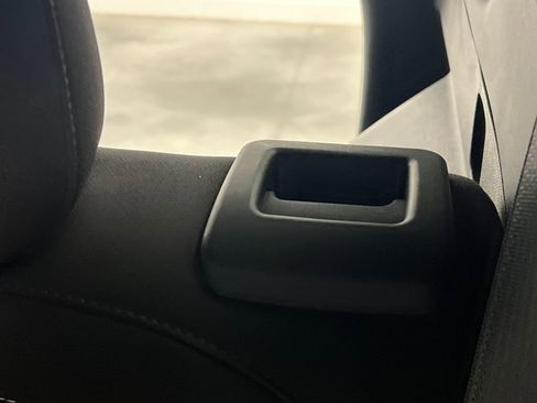 Used 2025 GMC Terrain Elevation image 14