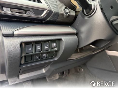 Used 2022 Subaru Forester Premium AWD/4WD image 25