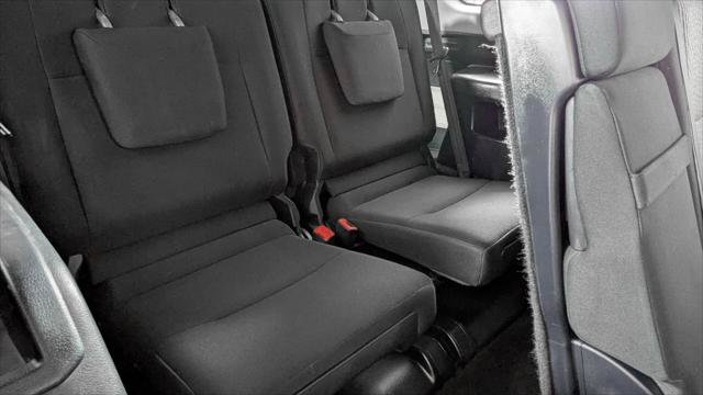 Used 2018 Toyota 4Runner SR5 AWD/4WD image 19
