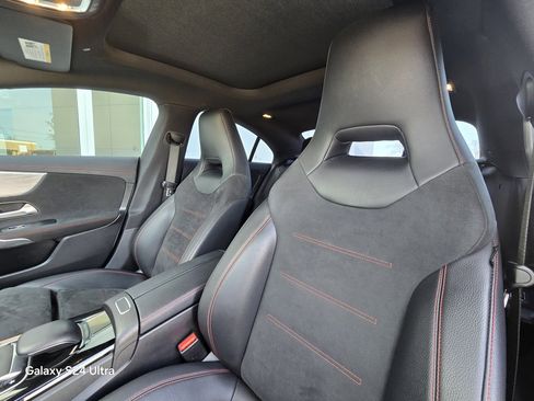 Used 2020 Mercedes-Benz CLA 250 image 11