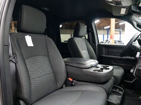New 2026 RAM 3500 Tradesman AWD/4WD image 27